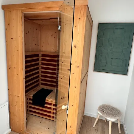 Luxurioeses 85m2 Mit Infrarotkabine Und Parkplatz